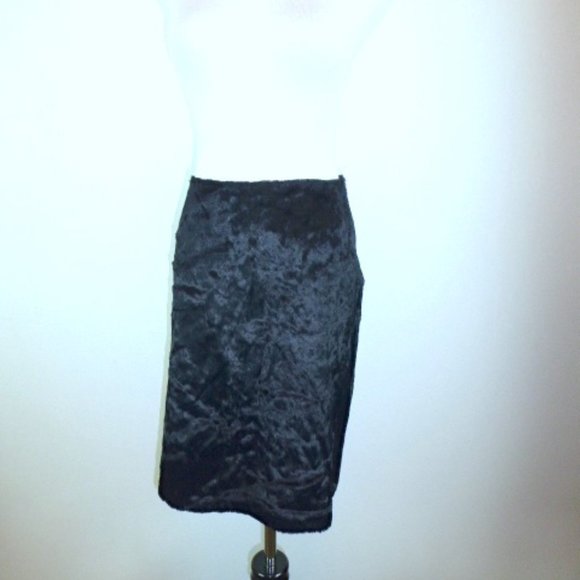 BLUMARINE ITALY BLACK FAUX FUR VELVETY PENCIL STRAIGHT SKIRT I40 M 4 6 - Picture 1 of 4